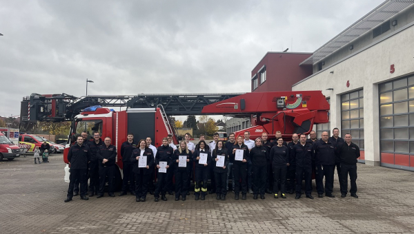 Feuerwehrleute für Atemschutzeinsatz vorbereitet - In Homburg fand ein Lehrgang für vier Kommunen statt
